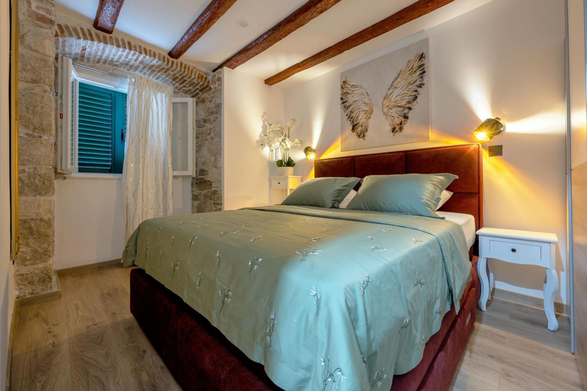 Apartmán Bernard Deluxe Renovated Peaceful Old Town Gem Split Exteriér fotografie